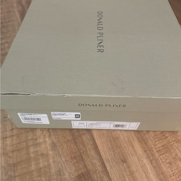 Donald J Pliner Sindie 30 NEW NWT NIB new in box 9.5 wedge Nappa leather boots - Picture 4 of 4